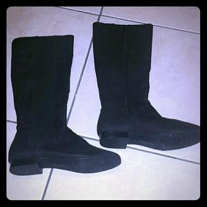 Gorgeous Black Boots